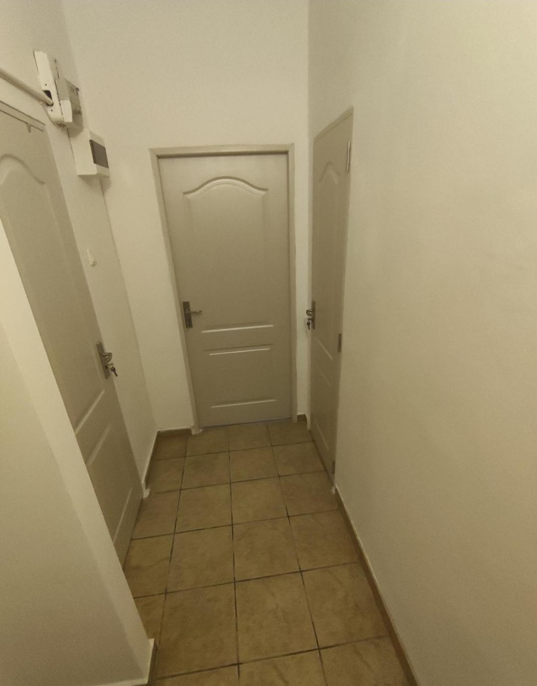 Christie'S 3 Central Apartment To Bucarest Екстериор снимка